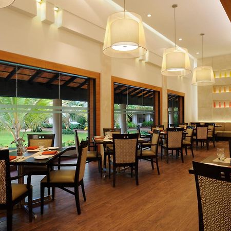Doubletree By Hilton Hotel Goa - Arpora - Baga Exterior photo
