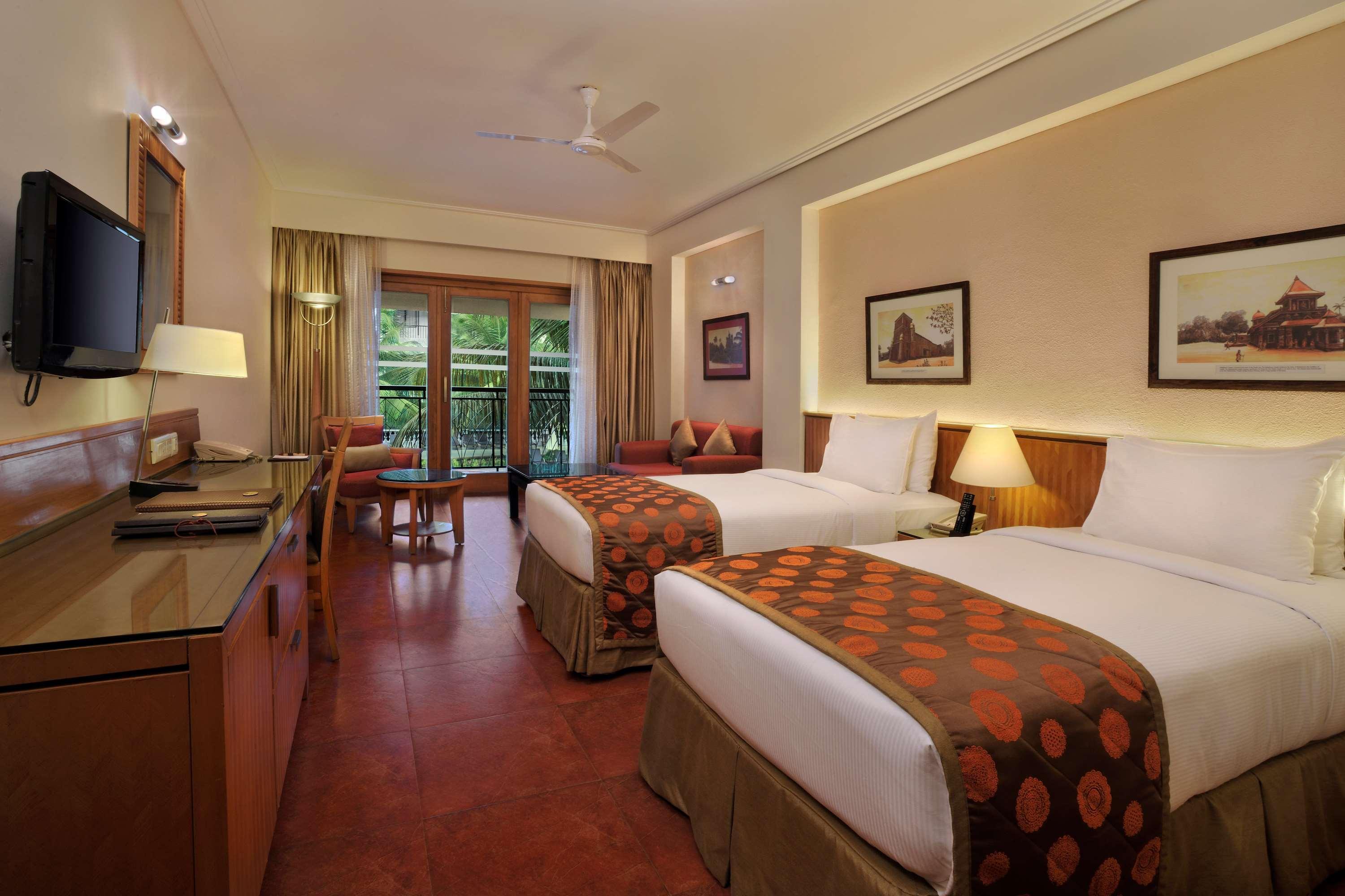 Doubletree By Hilton Hotel Goa - Arpora - Baga Exterior photo