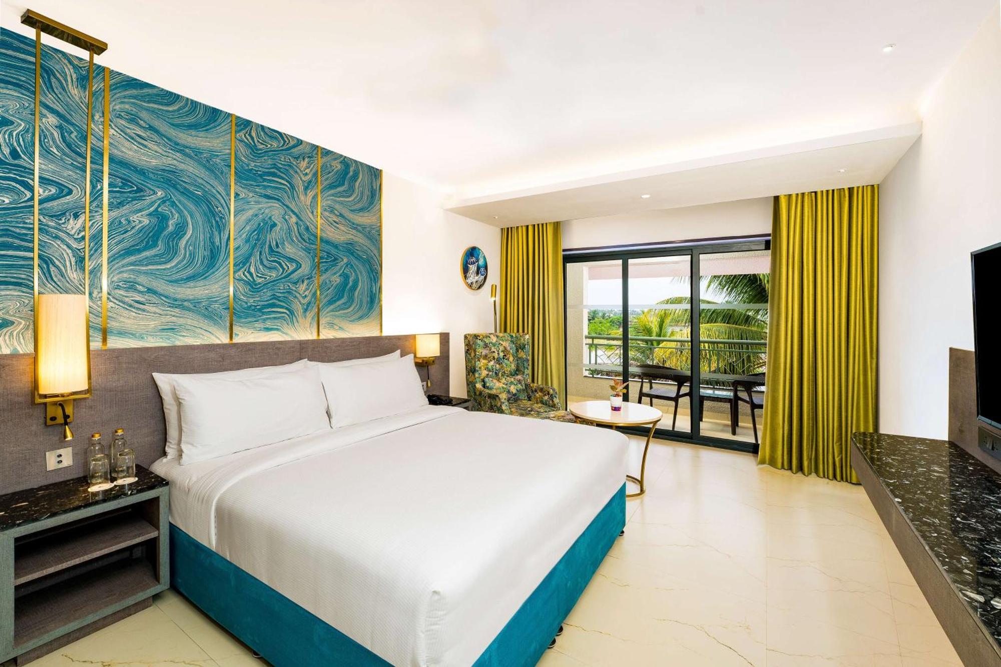 Doubletree By Hilton Hotel Goa - Arpora - Baga Exterior photo